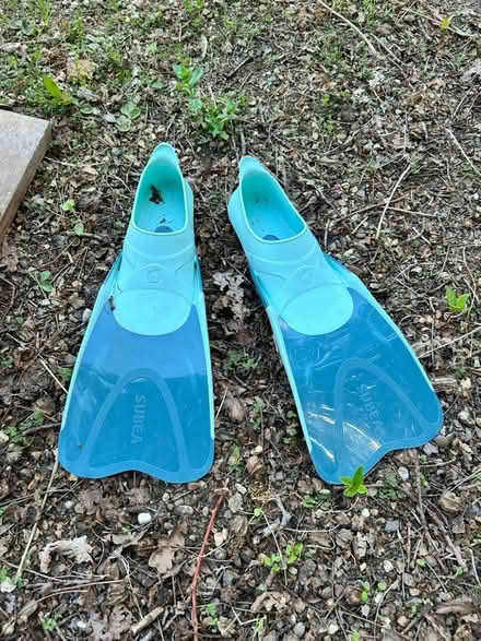 Photo of free Kids flippers (Hildenborough TN11) #1