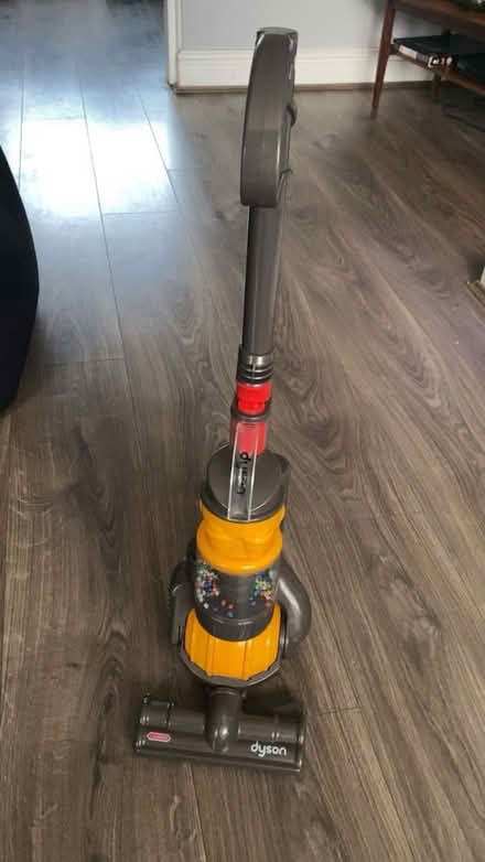 Photo of free Toy Dyson (Bloxwich WS3) #1