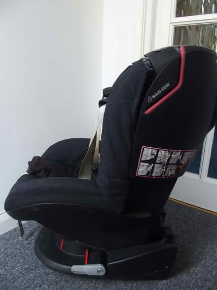 Photo of free Child car seat (North Ascot SL5) #2