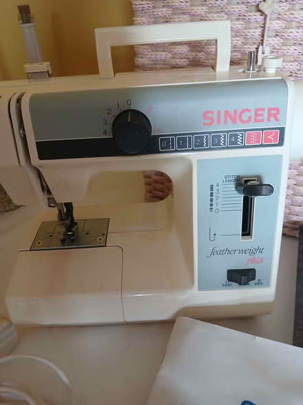 Photo of free Singer Featherweight Plus 324 (edmonton n9 0fn) #1