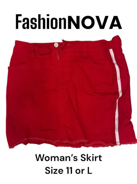Photo of free Fashion nova Woman’s Skirt (Brooklyn Storage) #1