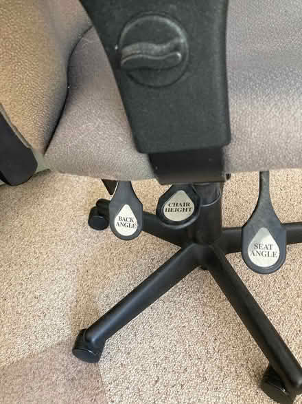 Photo of free Desk Chair (Salem Downtown) #2