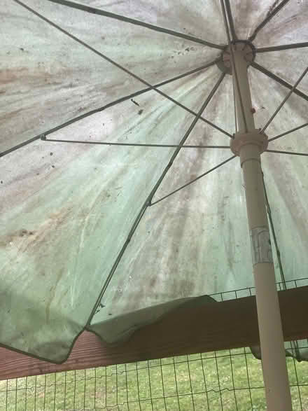 Photo of free Picnic table/outdoor umbrella (Pantops/Proffit Road) #1