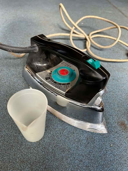 Photo of free Clothes iron (Helsington LA8) #4