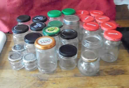 Photo of free small jars (Kidlington OX5) #1