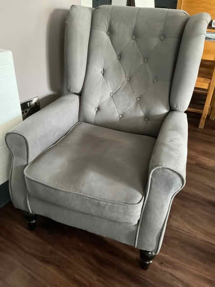 Photo of free Armchair (CT18) #1
