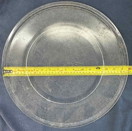 Photo of free 16” Microwave plate. Used (Lake Linganore, New Market) #1