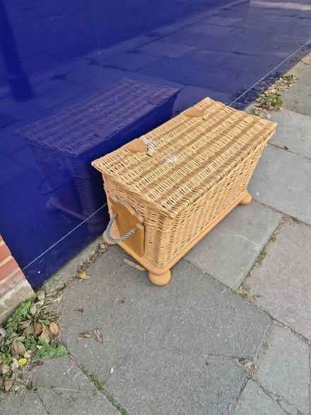 Photo of free Toy storage basket/ottoman (Chiswick W4) #1