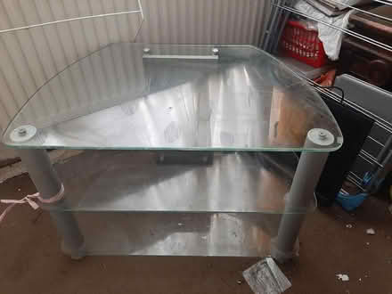 Photo of free Glass TV stand (Moor Allerton LS17) #1