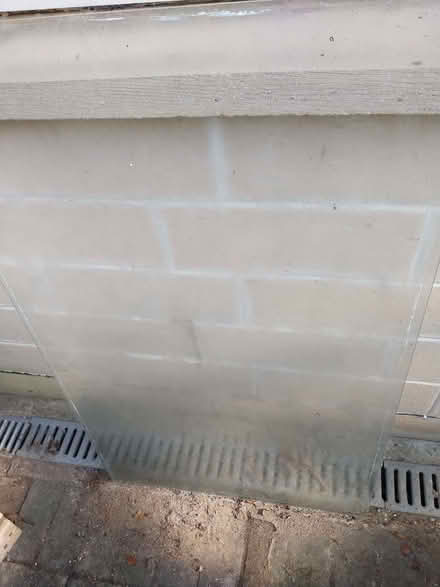 Photo of free Patterned Glass leaf design. (Fairfield Park) #1