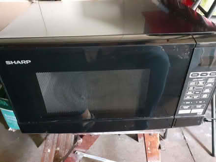 Photo of free Microwave (Moss Side PR26) #1