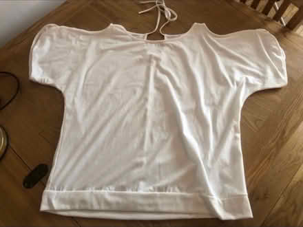 Photo of free Jeans & Top (Cheshunt En8) #2