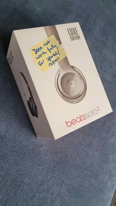 Photo of free For repair/ spare headphones (N4) #1