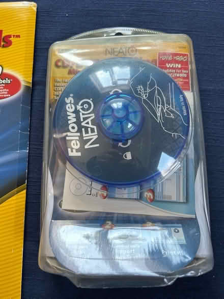 Photo of free CD/DVD labelling kit (Hitchin Ninesprings area) #2