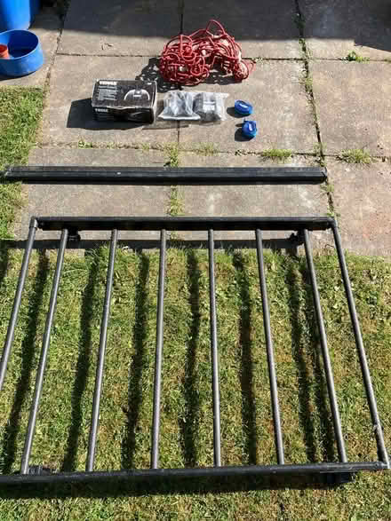 Photo of free Thule roof rack (Shawlands G41) #1