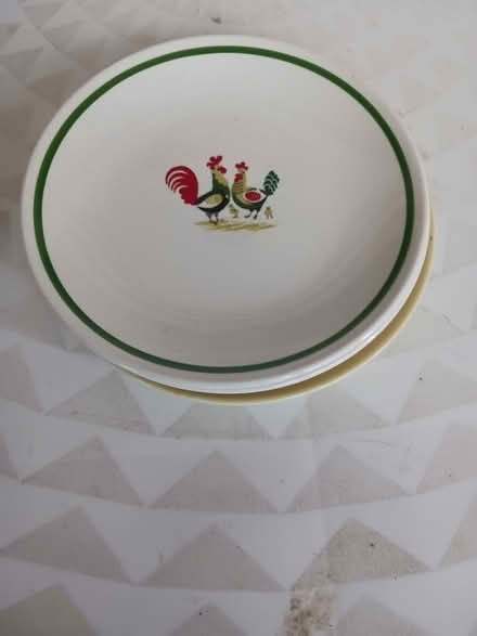 Photo of free Misc items (5) (60th cedar ave 19143) #1