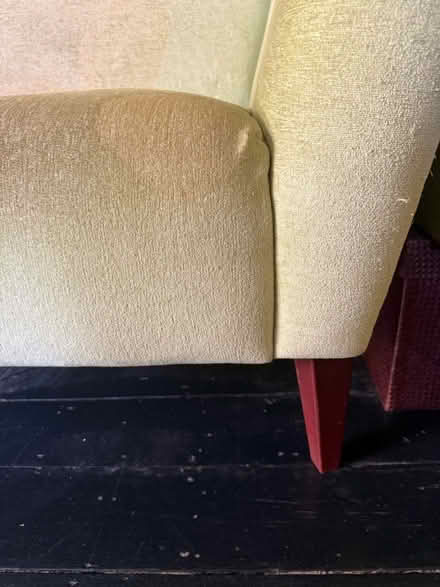Photo of free Chez Longue - probably needs reupholstering (Brixton Hill SW2) #3
