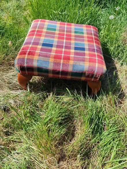 Photo of free Colourful foot stool (Salfords RH1) #1