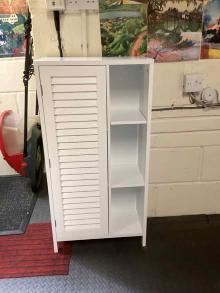 Photo of free White Cupboard (Hoddesdon EN11) #2