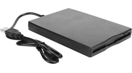 Photo of Floppy disc USB drive. (Tunbury Wood ME5) #1