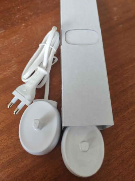 Photo of free Electric toothbrush chargers OralB (OX3, Headington, Oxford) #1