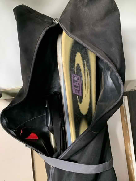 Photo of free Woman’s ski gear (Elmhurst (Elmhurst (Rt 83 & St. Charles)) #2