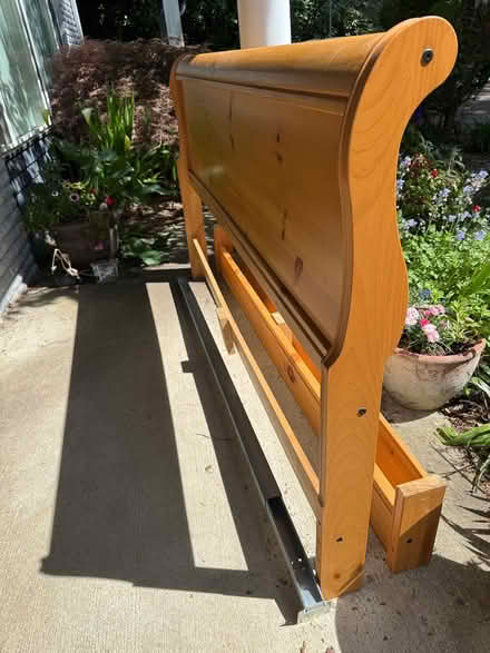 Photo of free King Size Headboard and frame (Bothell Kingsgate / Queensgate) #2