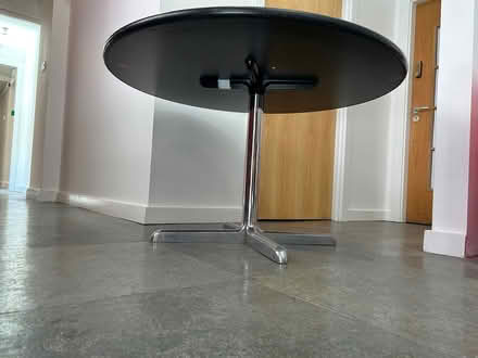 Photo of free Round table (Barlby Road W10 6BS) #2