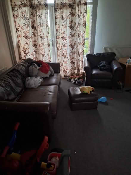 Photo of free Single and double sitter (Batemoor S8) #1