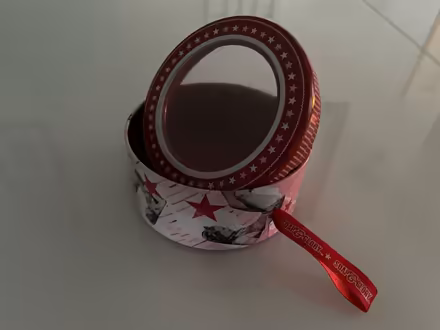 Photo of free Small Tin (Guildford, GU2) #2