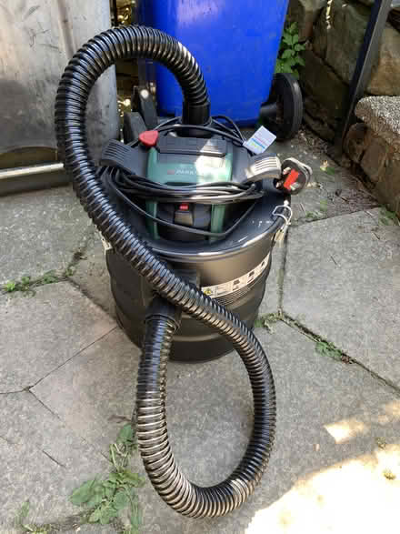 Photo of free Ash vacuum for log burner, BBQ S6 (Fox Hill S6) #1