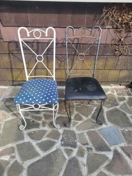 Photo of free 4 metal dinning chairs (Chatham ME4) #1