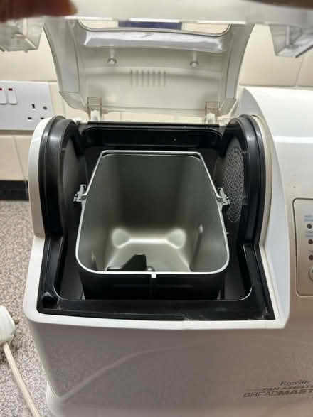 Photo of free Fan Assisted Bread Maker (RG4) #2