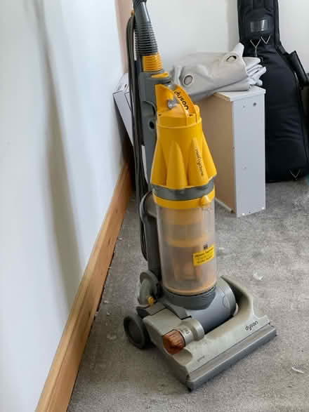 Photo of free Dyson hoover - for parts (S7 Carter knowle) #1