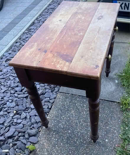 Photo of free Small desk/bathroom vanity (Brighton BN1) #3