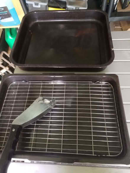 Photo of free grill pan (Waltham Abbey EN8) #1