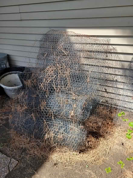 Photo of free Posts and chicken wire (Near Mississippi and Dayton) #1