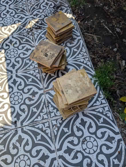 Photo of free Porcelain wall tiles (M45 Whitefield) #1