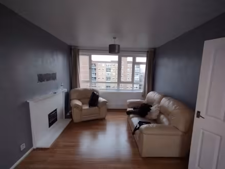 Photo of free Leather sofas (Battersea SW11) #2