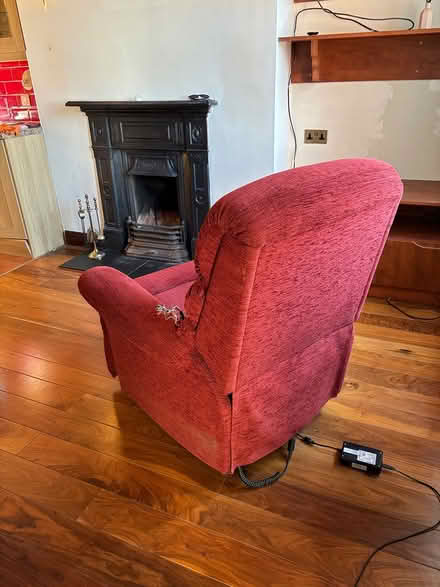 Photo of free Recliner chaur (Rialto) #2