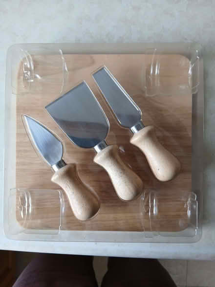 Photo of free Cheese Board and accessories (North Ascot SL5) #1