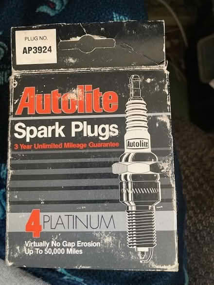Photo of free 4 spark plugs, in box (Ravenna) #1