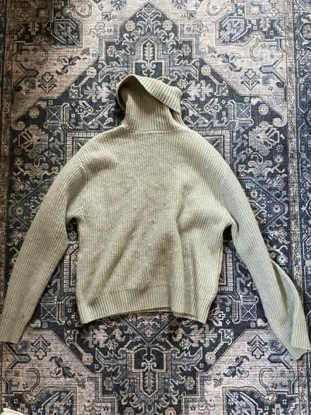 Photo of free Light green sweater (Osney OX2) #1