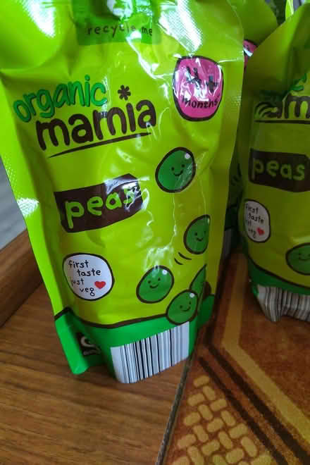 Photo of free 14 unopened organic mama peas packs (Romford RM7) #1