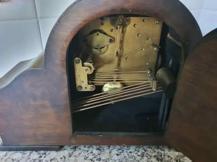 Photo of free Antique mantle clock. (Largs KA30) #2
