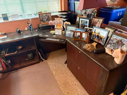 Photo of free Dark wood office desk (Vichy Avenue) #2