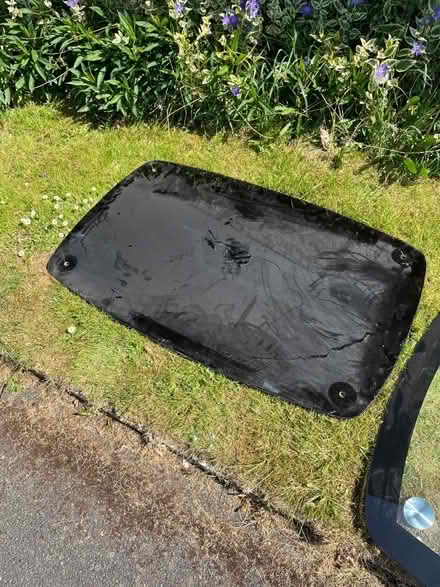 Photo of free Table (Andoversford GL54) #1