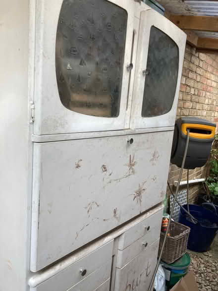Photo of free tall kitchen cupboard (Summertown OX2) #1