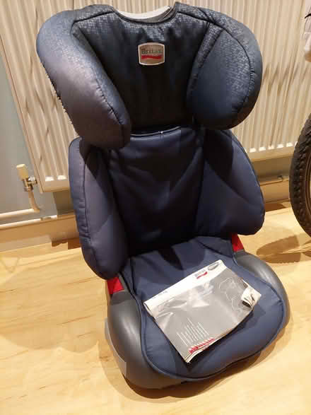 Photo of free Britax car seat for 15-36kg child (Hanham BS15) #1