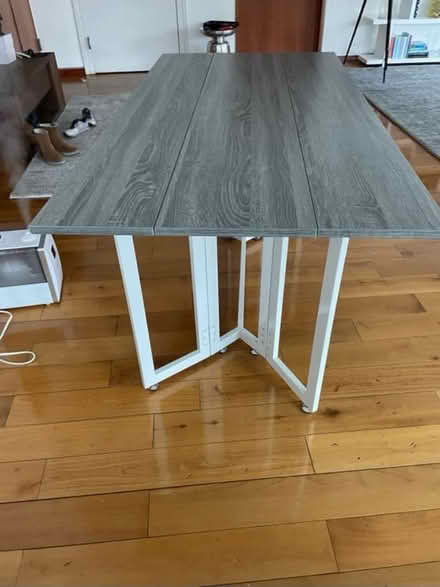 Photo of free Pick up console table (Morningside Heights/Harlem) #4